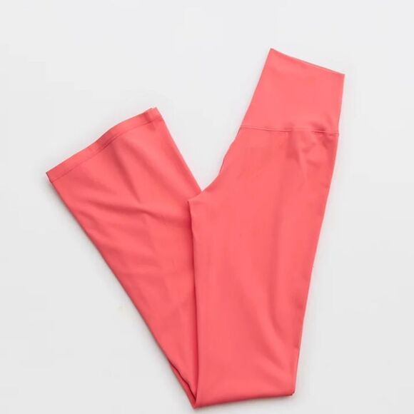 Aerie OFFLINE Real Me Xtra Bootcut Legging Haute Coral Small NWT in packaging - Picture 4 of 8
